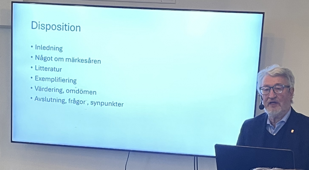 Tryggve med kva&#776;llens disposition