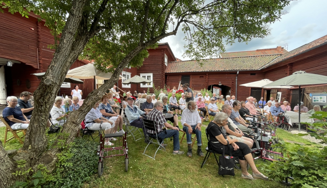 förväntansfull publik